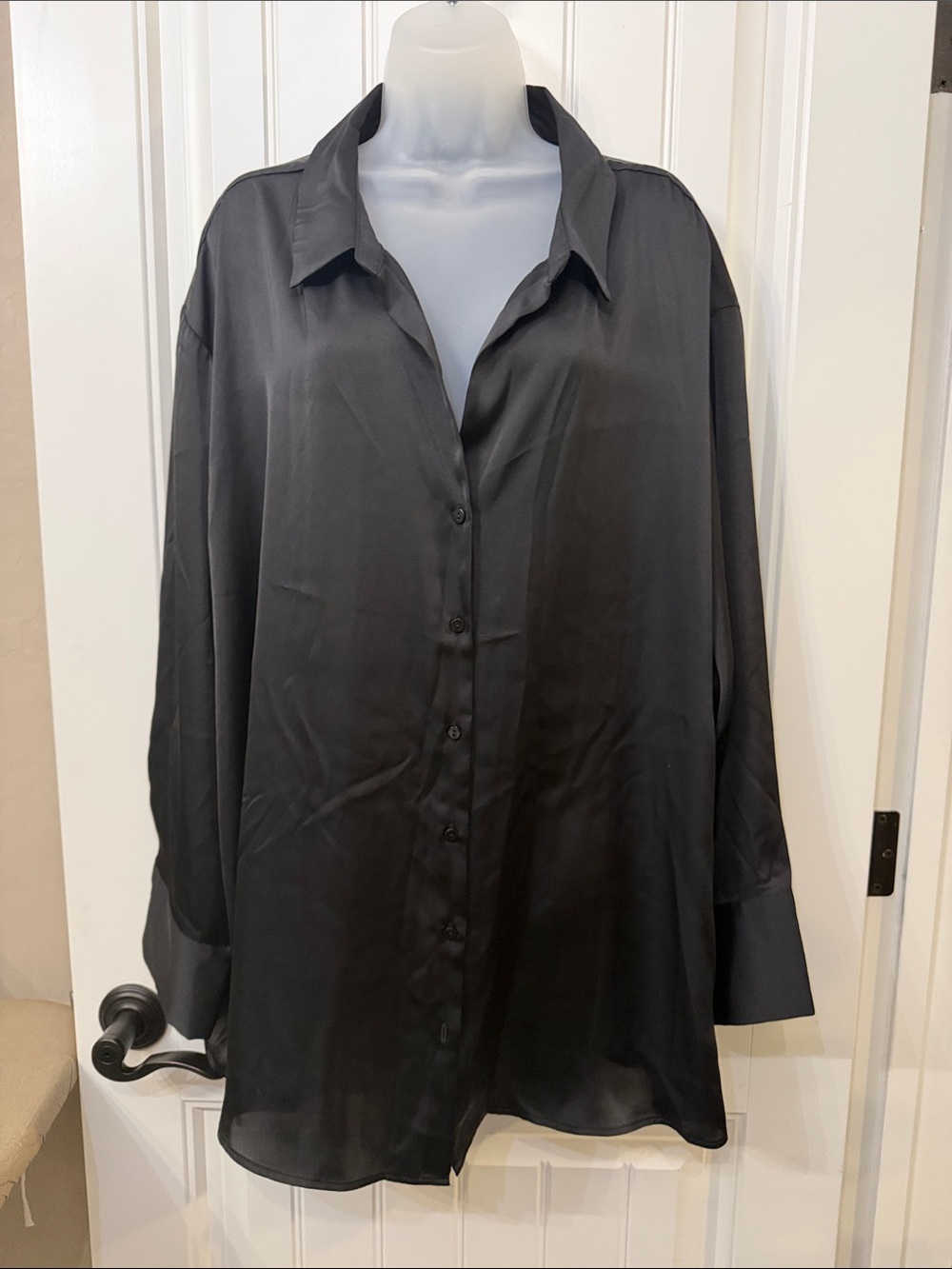 torrid Black Satin Button-Down Shirt